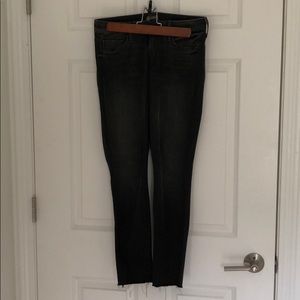 MOTHER Looker Ankle Fray